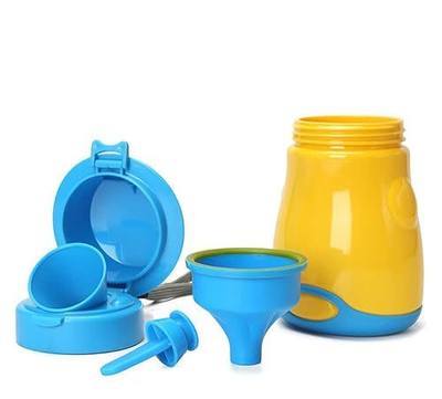 Portable Urinal Potty Travel Potty-for Emergency Urinal Baby Toilet Child Pee Training,Kids Potty Car Travel and Camping Outdoor Use Very Convenient (600ml, Blue Yellow A)