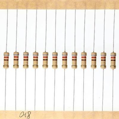 100 Pieces 0.5 Watts 1/2W 820R 820 Ohm 5% Carbon Film Resistor