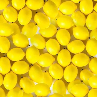 Cindeer Summer Fake Lemon Fake Fruit Faux Yellow Lemon Decor Lifelike Simulation Artificial Fruit for Party Table Kitchen Vase Filler Wreath Garland Photography Decoration(3.1 x 2.1 Inch,60 Pcs)