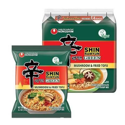 Nongshim Shin Ramyun Green Noodles, Vegan Spicy Korean Instant Ramyun, Mushroom & Fried Tofu Flavor, Bold Veggie Flavored Broth, Quick & Easy, Pantry Essential, Microwaveable, 4.4 oz (Pack of 4)