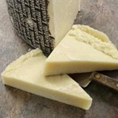 Imported Italian Romano Pecorino Wedge - 8 oz Hand Cut Pure Sheep's Milk Cheese Aged for 8 Months - Sharp, Piquant and Zesty with Hard Texture - Perfect for Cheese Boards and Italian Recipes