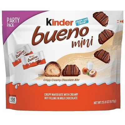 Kinder Bueno Mini Chocolate Bites with Crispy Wafer and Hazelnut Cream, Individually Wrapped, Party Pack, 23.8 oz
