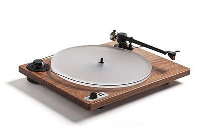 U-Turn Audio - Orbit Special (Gen 2) Turntable, Walnut