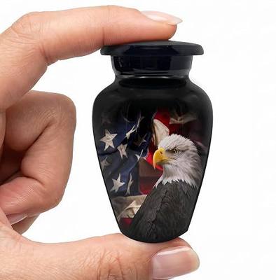 Patriotic Hearts Eagle Keepsake Urn for Human Ashes | American Flag Cremation Urn for Adults, Veteran, Medium Size, Handmade Funeral Urns with Velvet Bag