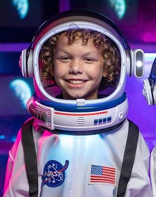Halloween LED Astronaut Helmet with Movable Visor and Mission Sounds