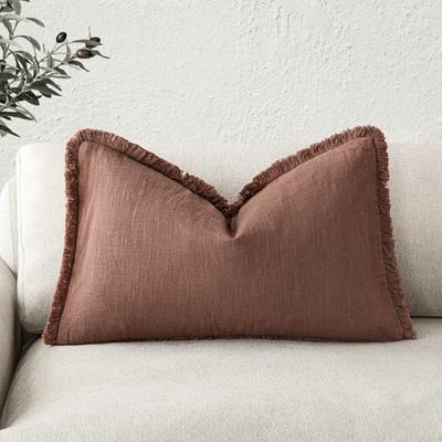 Foindtower Decorative Linen Fringe Lumbar Throw Pillow Covers Cozy Boho Farmhouse Cushion Cover with Tassel Soft Accent Pillowcase for Sofa Bed Living Room Home Decor, 12×20 Inch,1PC,Rust Red