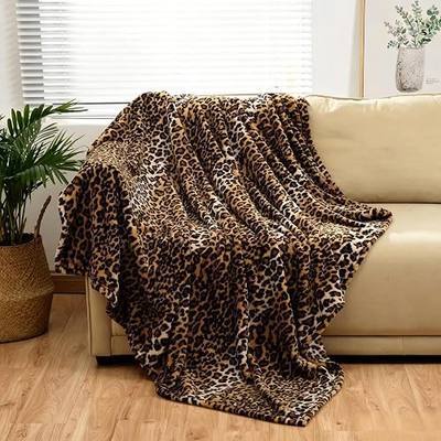 Bnuitland Leopard Print Fleece Flannel Throw 50x40inch, 300 GSM Double Sided Lightweight for Bed Sofa Travel, Super Soft Fuzzy Fluffy Cheetah Print Blanket for Babies/Kids/Pets