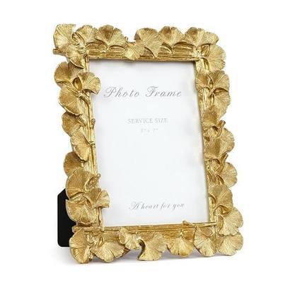Cuspin 5x7 Picture Frame Gold Picture Frames, Ornate Vintage Ginkgo Leaf Textured Resin Photo Frame with Glass Front for Tabletop or Wall Hanging, Gold Home Decor