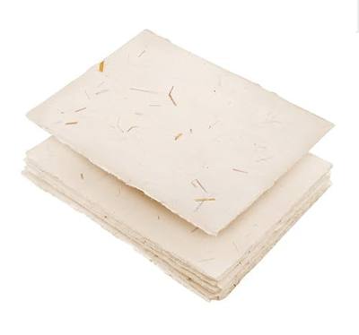 Wanderings Handmade Cream Deckle Edge Blank Paper with Straw - 4" x 6" - Pack of 50 - Watercolor/Mixed Media Paper - Save the Date Invitations Greeting Cards Notes DIY Arts Crafts - Thick 150 GSM