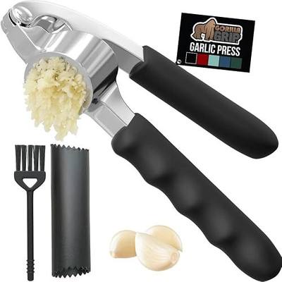 GORILLA GRIP Garlic Press and Peel Set, Heavy Duty Mincer Tool, Large Ergonomic Handle, Easily Mince and Crush Garlics, Ginger, Nuts, Seeds, Peeler Included, Peeling Cloves, Kitchen Gadgets, Black