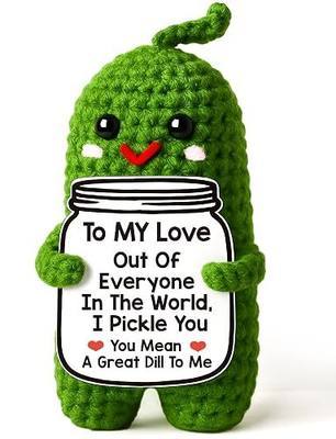 MAMAGIFTREE Gifts for Him Her Boyfriend Girlfriend, Handmade Crochet Pickle to My Love Anniversary Birthday Gifts for Women Men, I Love You Wedding Romantic Gift for Wife Husband Couples