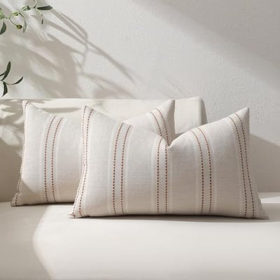 Hckot Christmas Pillow Covers 20x20 Set of 2 Holiday Pillow Covers Red
