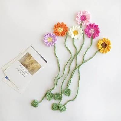 6 Pack Flower Crochet Bookmarks,Daisy Sunflower Bookmark for Women Personalized Crochet for Book Lovers and Teachers | Personalized Crochet for Book Lovers and Teachers, Cute Bookmarks ,Book Club Gifts,Book Lover Gifts,Back to School Gift