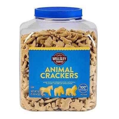Wellsley Farms Animal Crackers, 62 oz Resealable Tub – Classic Sweet Crunchy Animal Cookies, Family Size Snack for Kids, Lunches, Parties & Sharing
