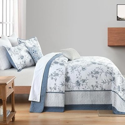 Oversized Floral King Bedspreads 120x120, Reversible Quilt | 100% Cotton Extra Large Coverlet, Lightweight Vintage Farmhouse Quilted Bedding Set, 3 Piece, Grayish Blue/White