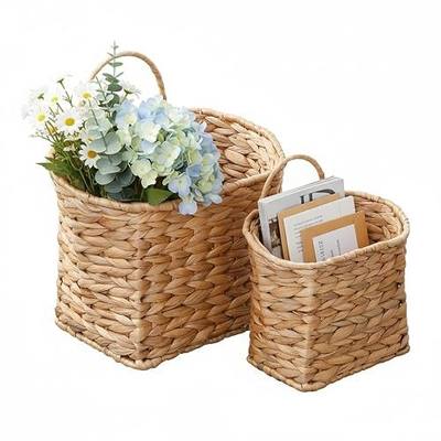 Coeusy Set of 2 Hanging Basket, Wicker Wall Basket for Door,Mail,Flower,Planters, Natural Water Hyacinth Storage Basket for Garden Farmhouse Home Decor