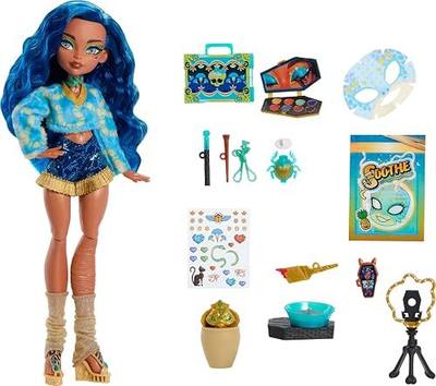 Monster High Self-Scare Secrets Cleo De Nile Doll and Accessories Set with 13 Realistic Surprises Like Pottery Set and Makeup