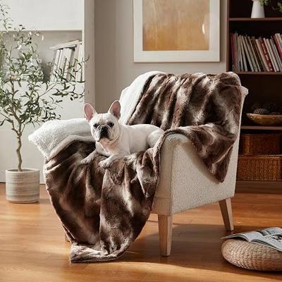 Waterproof Dog Blanket for Large Dogs, Dual-Sided Comfort Pet Calming Blanket for Couches, Cozy Cat Blanket Fleece Washable, Reversible Throw Blanket for Furniture Protection, 40"x50", Brown
