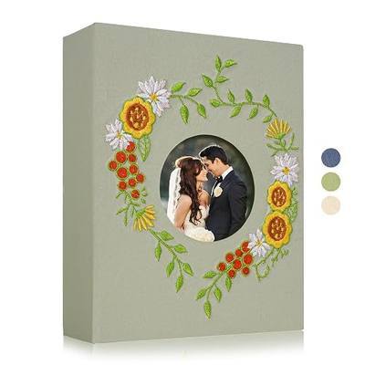 Wedding Elegant Embroidery Photo Album with Window Matting Pages– Holds 200+ 4x6 Pictures– Luxury Wedding Guest Book, Baby Memory Album, Family Travel Scrapbook Gift (Sage green, 200 Pockets)