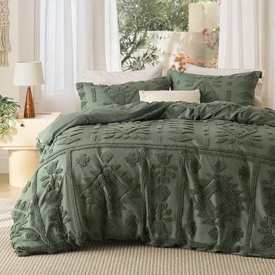 Bedsure Boho Duvet Cover King, Vintage Tufted Bedding, 3-Piece, Olive Green | Boho Bedding, Lightweight, Fade Resistant, Machine Washable, Soft, Breathable, All Seasons, Zipper Closure, 8 Corner Ties