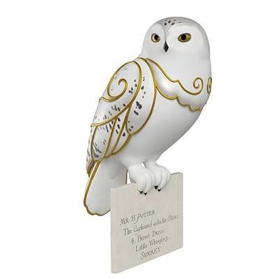 Hallmark Keepsake Harry Potter Christmas Ornament (Hedwig with Letter)
