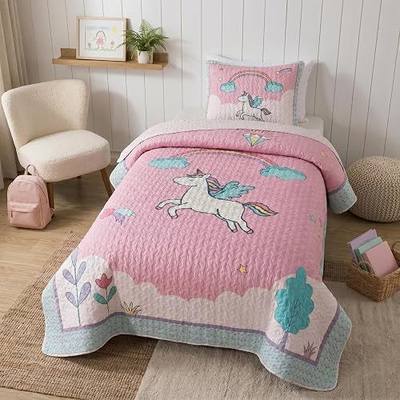Soul & Lane - Pink Unicorn Quilt Set, Girls Bedding, Queen with 2 Shams | Kids Comforter Set, Rainbow Stars and Clouds Bedspread, Lightweight Pastel Quilted Blanket, Girly Bedroom Decor