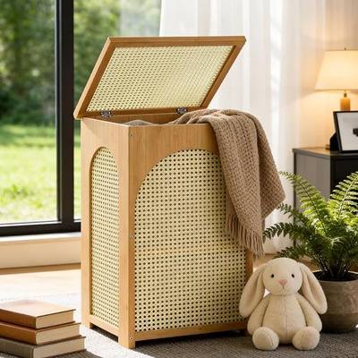 oakvivo Bamboo Laundry Hamper with Lid, 16.9" x 13.4" x 26.8" Wooden Clothes Basket with Removable Liner Bag, Space-Saving Laundry Sorter for Bathroom, Bedroom, and Laundry Room (Natural)