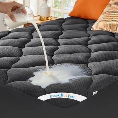 BEDLORE Waterproof Queen Mattress Pad, Breathable Mattress Protector with 6-18 Inch Deep Pocket, Quilted Fitted Mattress Topper Bed Cover, Noiseless & Machine Washable