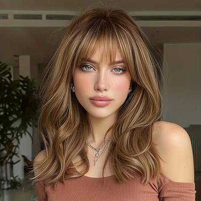 Lativ Brown Highlight Layered Wig with Bangs for Women Natural Looking 4x4 Realistic Scalp Synthetic Curly Wavy Wigs for Everyday Use