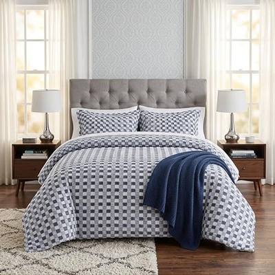 3 Picese Fluffy Microfiber Comforter Set Queen/King – Soft Lightweight All Season Bedding, Plush Cozy Bedspread with Decorative Pillow Shams (King (104x90), Black and White Squares)