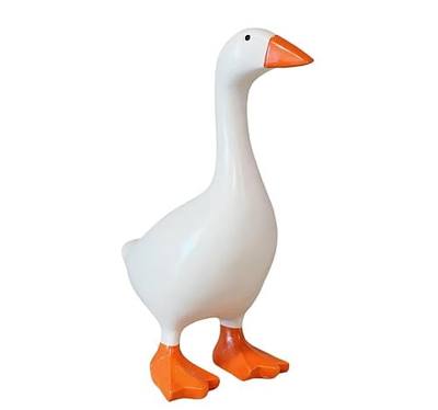 Desk Goose Statue, 7 Inch, Mini Desk Goose Decoration for Office and Home, Gift for Colleagues, Family, and Friends