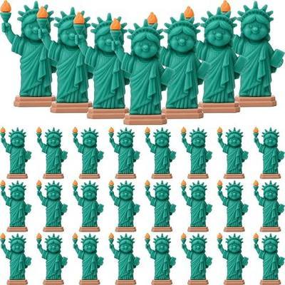 Threehoney 25 Pcs Mini Statue of Liberty Figurine New York City Souvenirs Cartoon Chibi Liberty Statue for Patriotic Independence Day Decor Replica Gifts for Table Decor Hide and Seek Supply