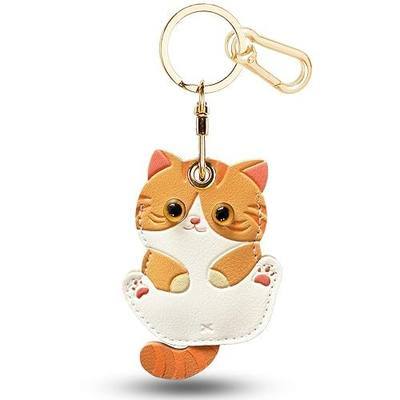 Leather Keychain Holder Case for Airtag,Cute Protective Keychain Cover Compatible with AirTag,Anti-Scratch GPS Case for Keys(Ginger Cat)