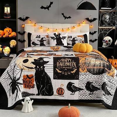 EVENHUG Halloween Quilt King Size Bedding Sets with Pillow Shams Lightweight Bedspread Coverlet Soft Bed Cover for Festival Home Decorations 4 Pieces (104"x90")