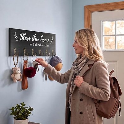 AHYS Key Holder Wall Mount Wooden Key Hanger with 6 Metal Hooks Rustic Home Wall Decor for Farmhouse Entryway Hallway Living Room Office Decorations - Black