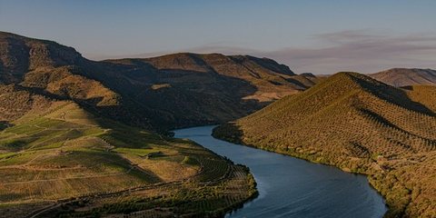 Geographic Wines · Inóspito