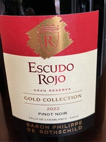 Escudo Rojo · Gold Collection Gran Reserva Pinot Noir