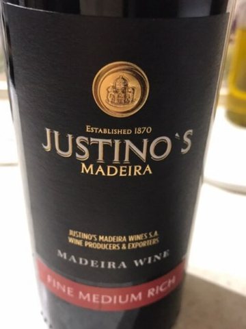 Justino's Madeira 3 Years Fine Medium Rich Madeira