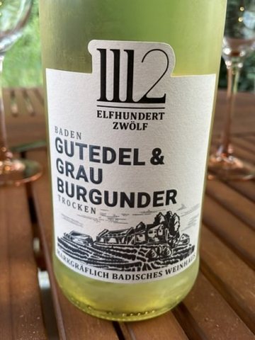 Markgräflich Badisches - 1112 Elfhundert Zwölf · Spätburgunder Trocken